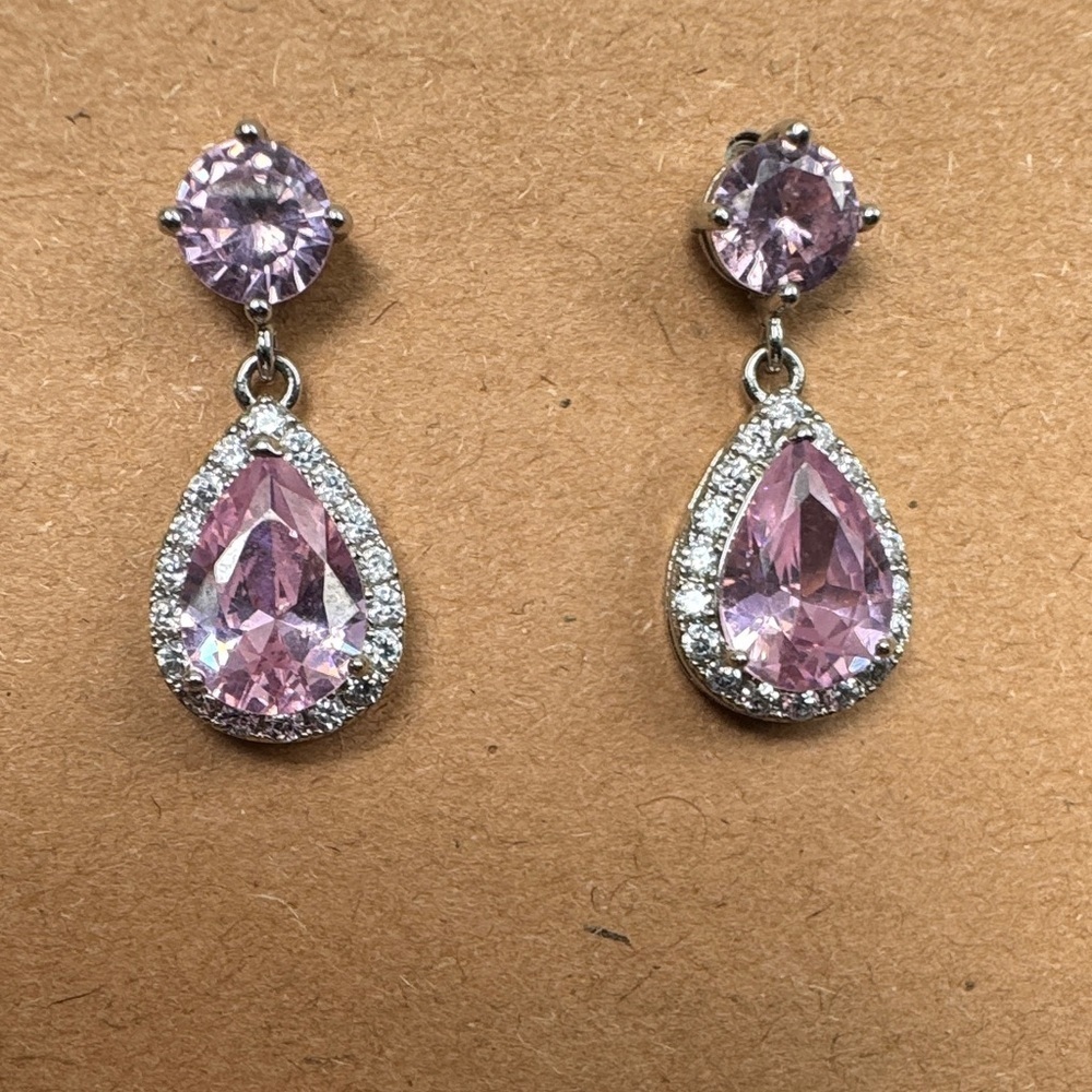 Elegant Silver and Pink Teardrop Earrings - Picture 2 of 2
